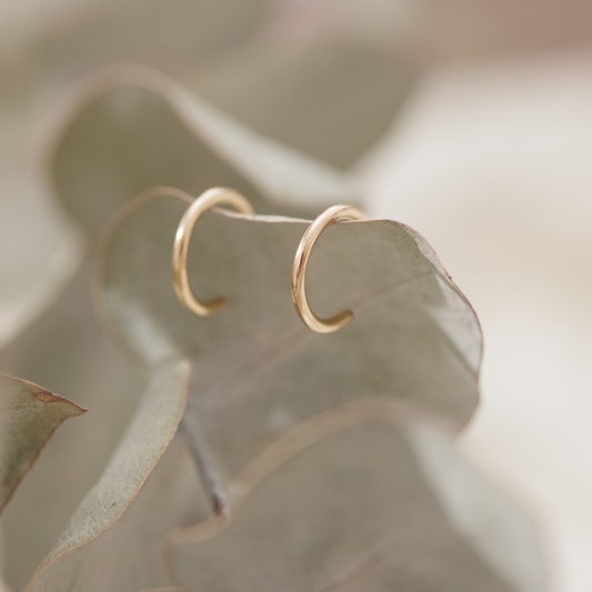 Everyday Huggies Gold 7mm pair